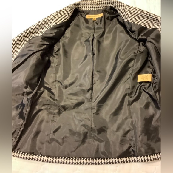 Nipon Boutique Blazer - Picture 9 of 11